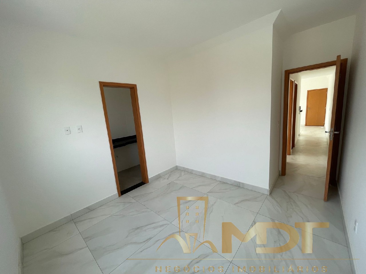 Apartamento à venda com 2 quartos, 56m² - Foto 6