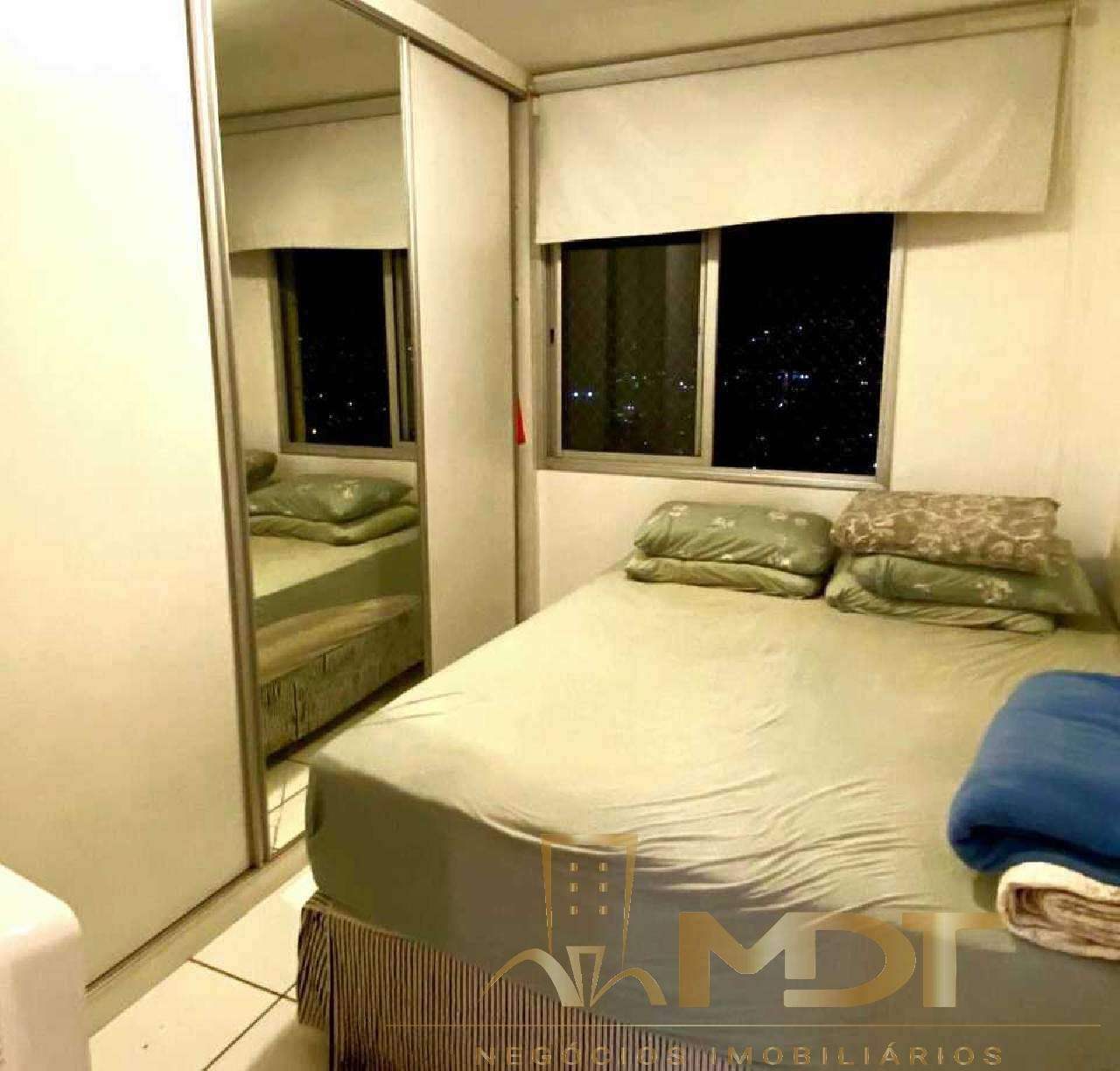 Apartamento à venda com 2 quartos, 62m² - Foto 7