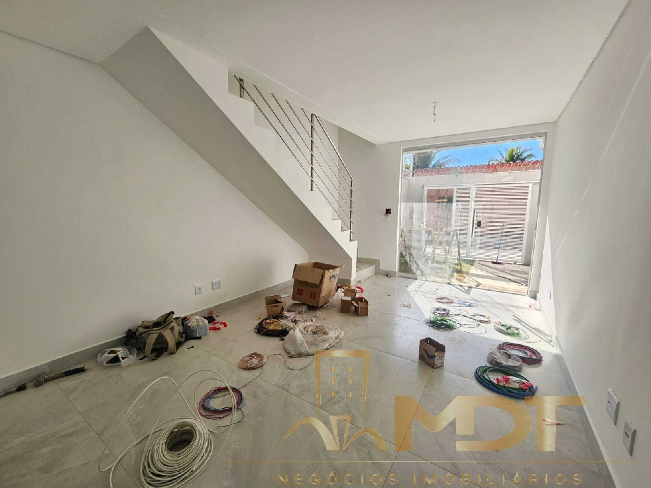 Casa à venda com 2 quartos, 130m² - Foto 6