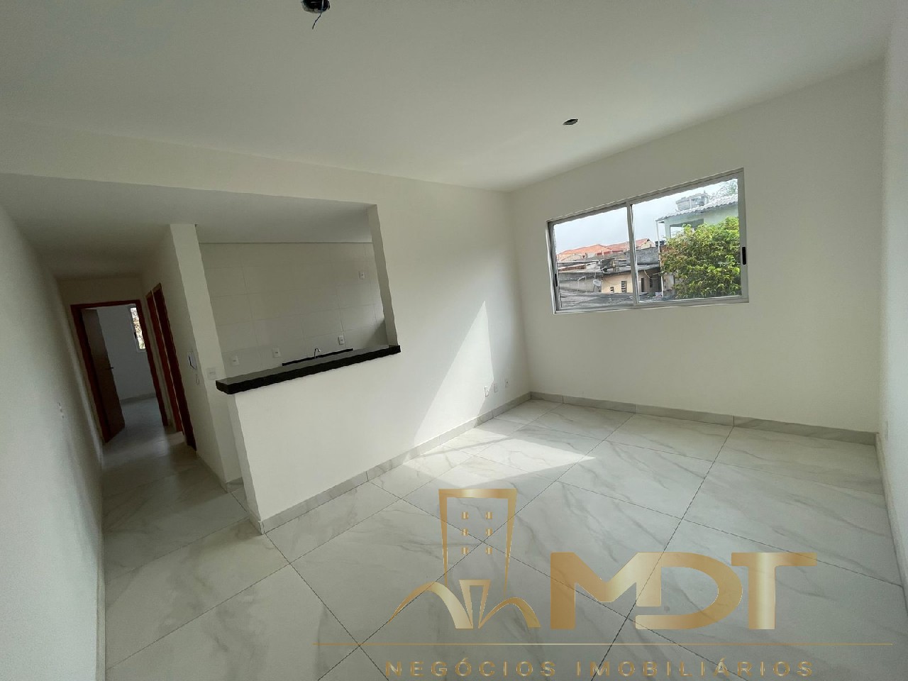 Apartamento à venda com 2 quartos, 56m² - Foto 13