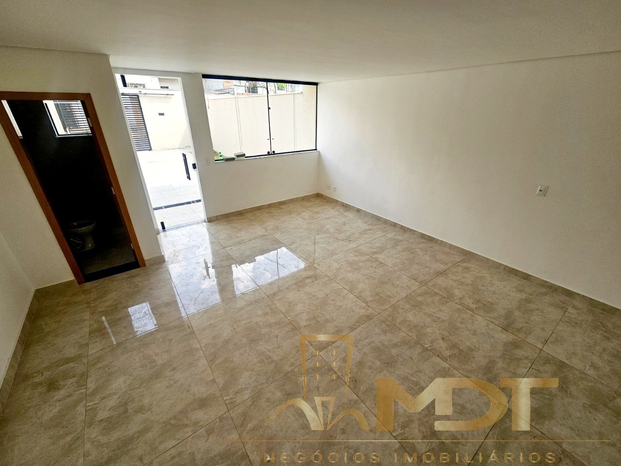 Casa à venda com 3 quartos, 120m² - Foto 7