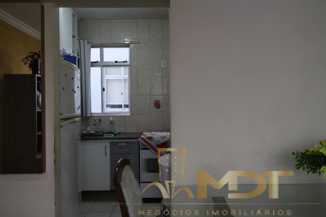 Apartamento à venda com 2 quartos, 55m² - Foto 12