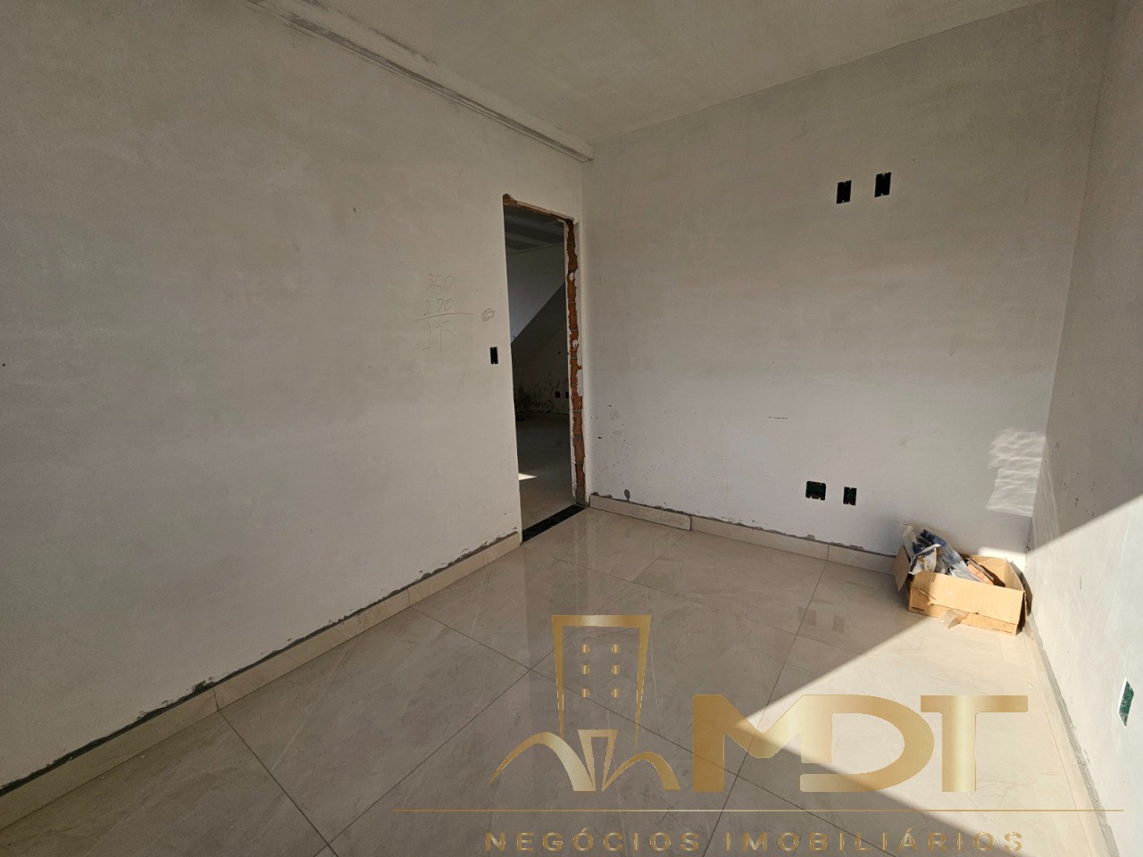 Cobertura à venda com 2 quartos, 100m² - Foto 10