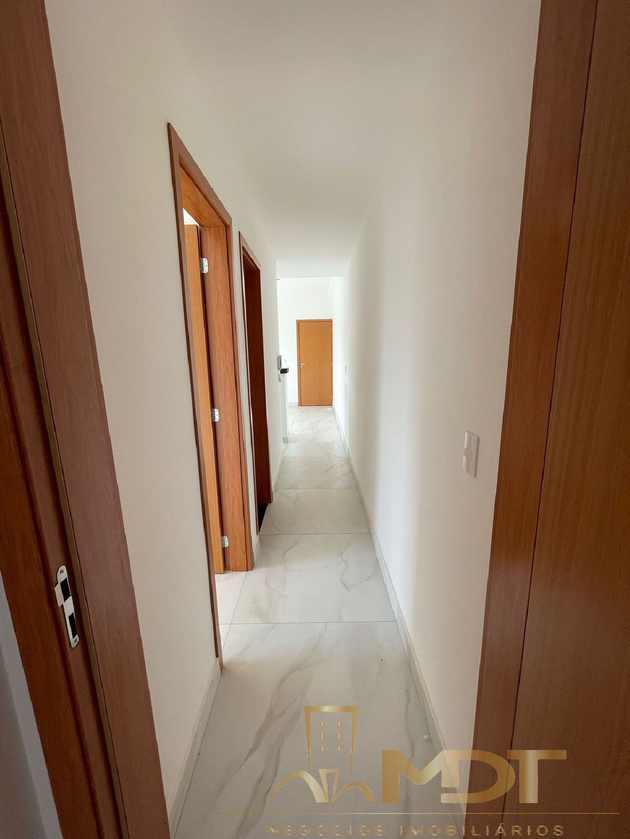 Apartamento à venda com 2 quartos, 56m² - Foto 9