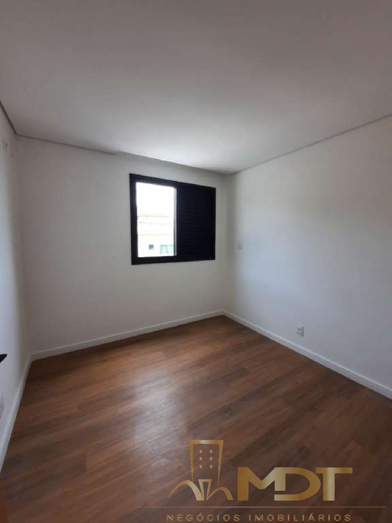 Apartamento à venda com 3 quartos, 161m² - Foto 12