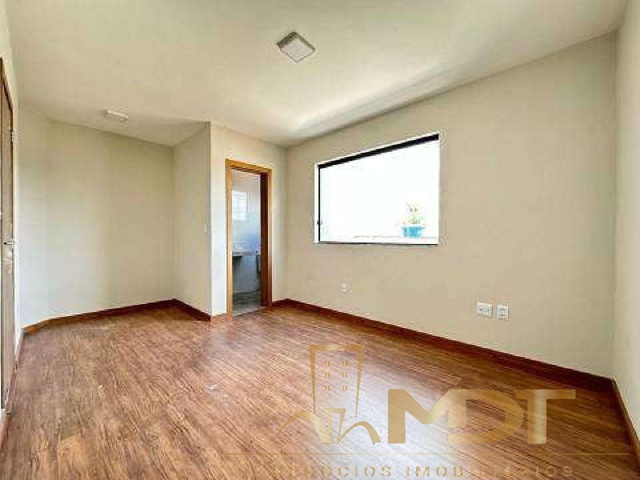 Casa à venda com 3 quartos, 128m² - Foto 6