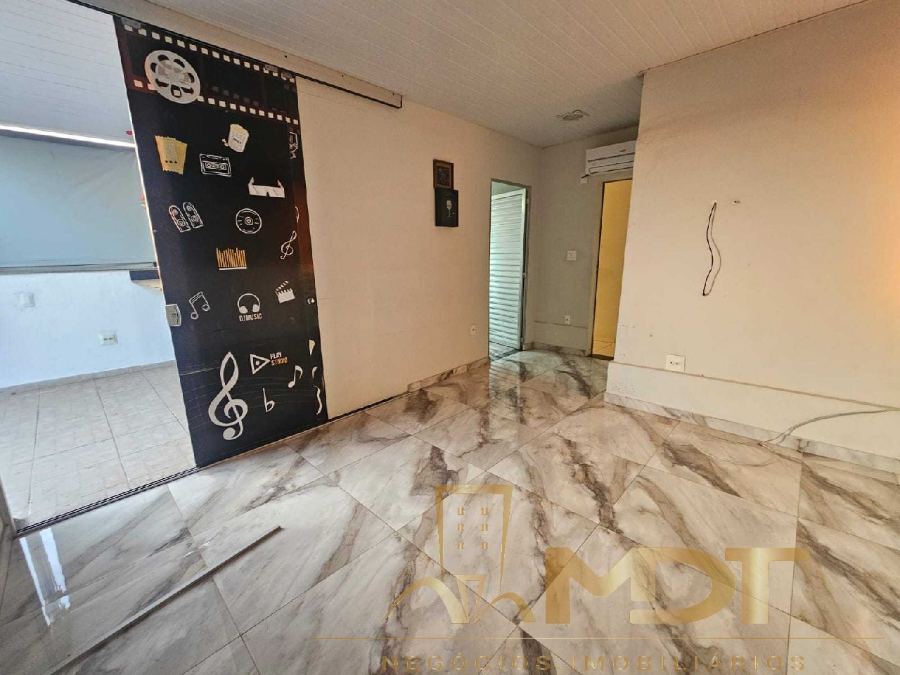 Cobertura à venda com 2 quartos, 96m² - Foto 7