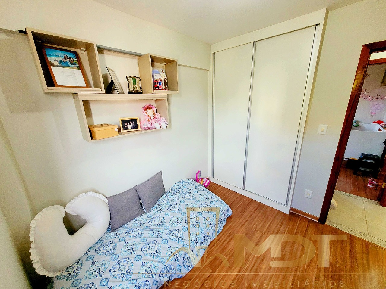 Apartamento à venda com 3 quartos, 90m² - Foto 14