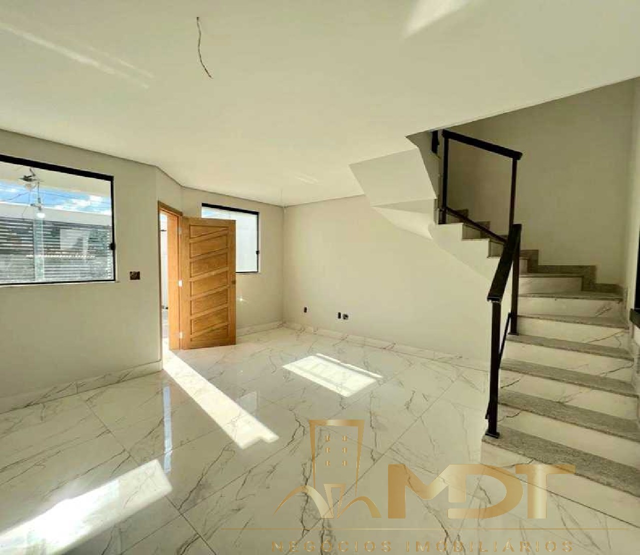 Casa à venda com 3 quartos, 145m² - Foto 15