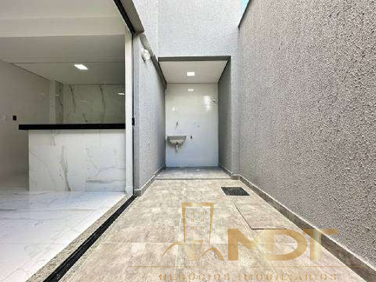 Casa à venda com 3 quartos, 128m² - Foto 23