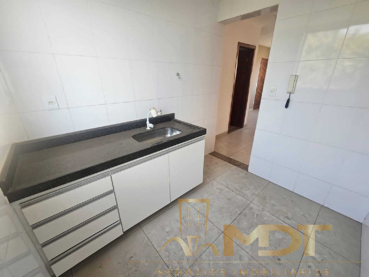 Cobertura à venda com 2 quartos, 110m² - Foto 14