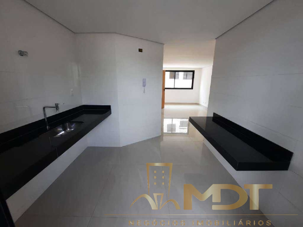 Apartamento à venda com 3 quartos, 161m² - Foto 20