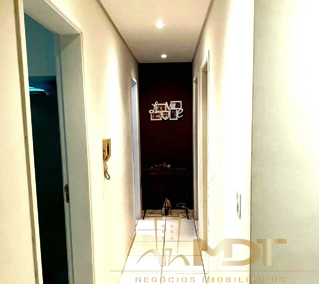 Apartamento à venda com 2 quartos, 62m² - Foto 8