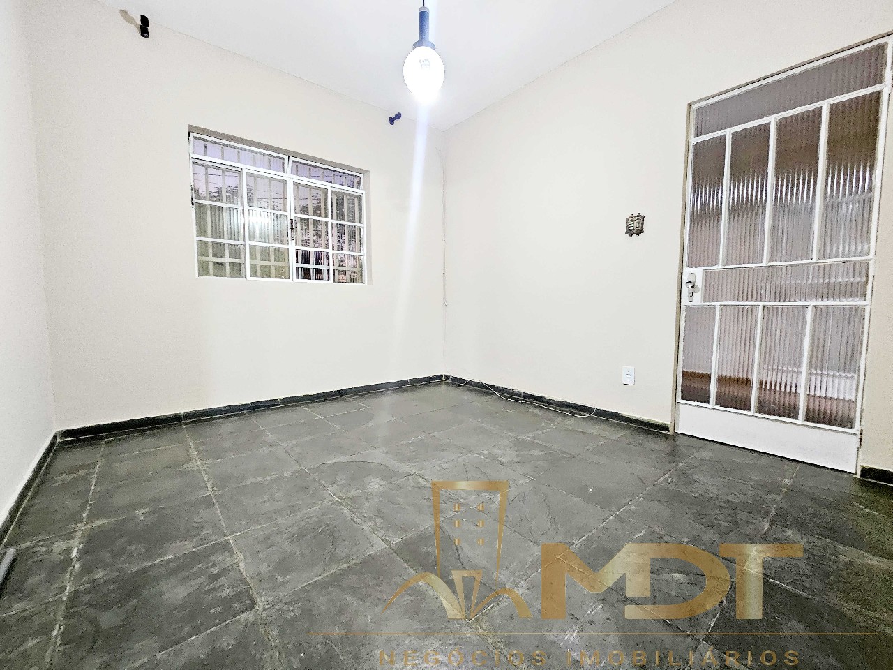 Casa à venda com 3 quartos, 130m² - Foto 31