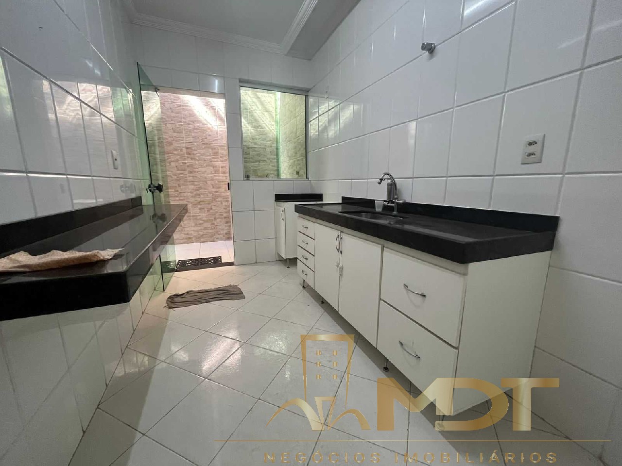 Casa à venda com 2 quartos, 71m² - Foto 22