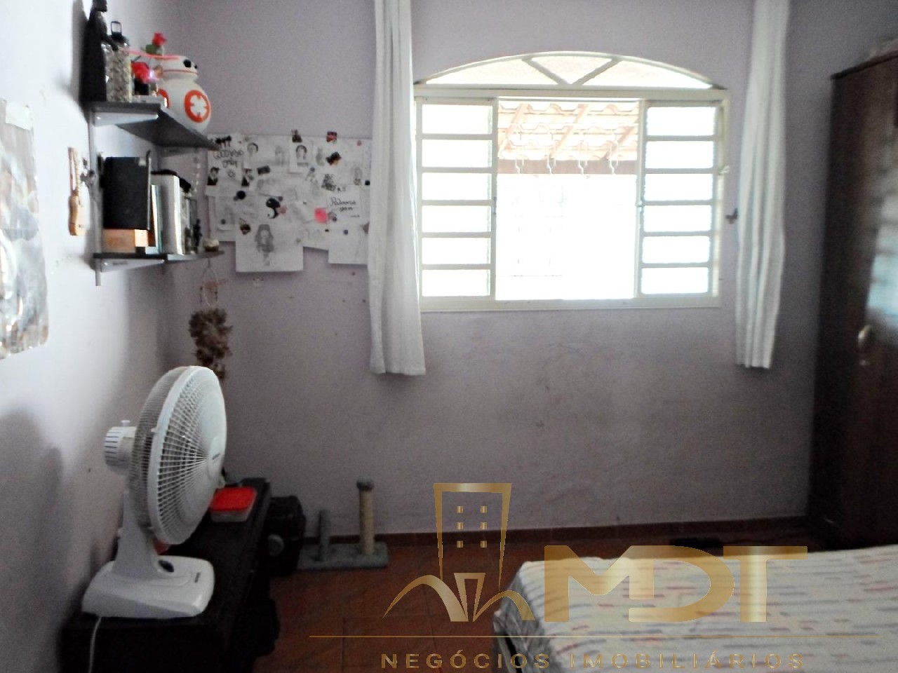 Casa à venda com 3 quartos, 200m² - Foto 10