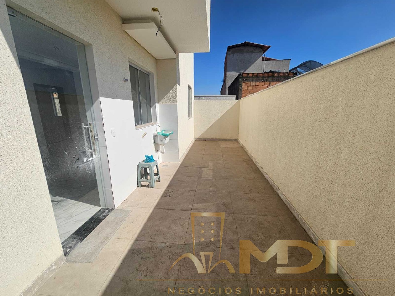 Apartamento à venda com 2 quartos, 80m² - Foto 1