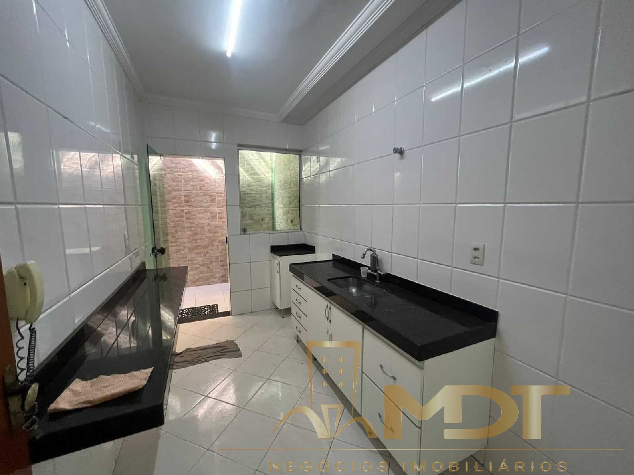 Casa à venda com 2 quartos, 71m² - Foto 23