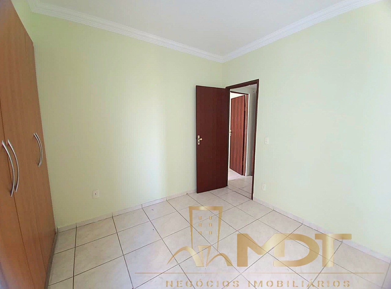 Apartamento à venda com 2 quartos, 66m² - Foto 6