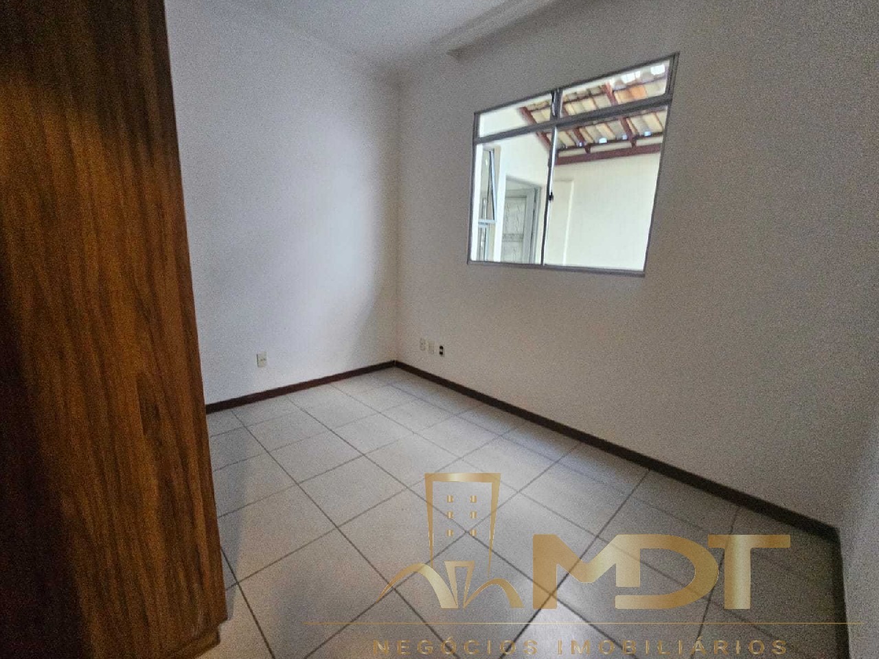 Casa à venda com 3 quartos, 105m² - Foto 16