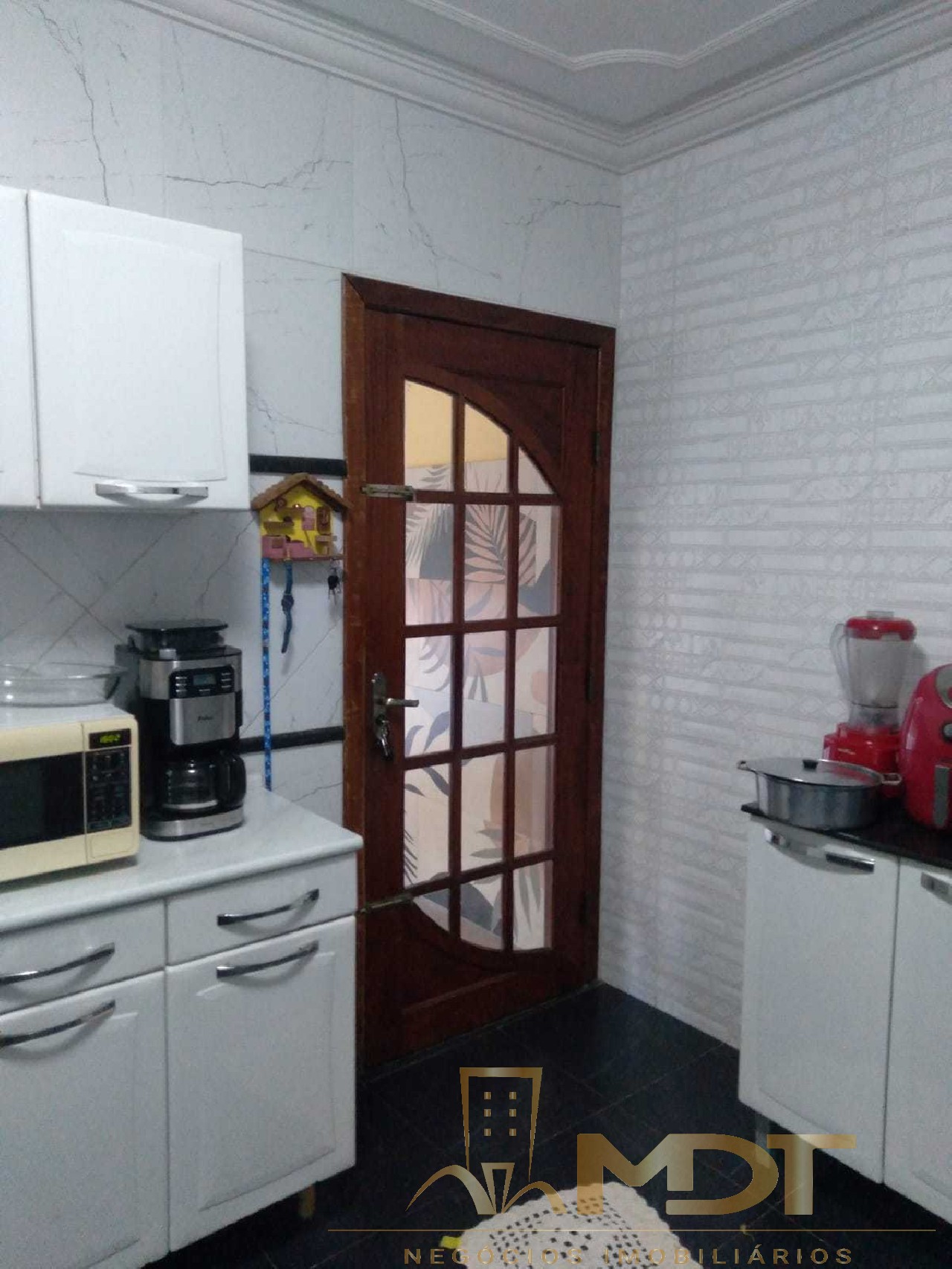 Casa à venda com 2 quartos, 110m² - Foto 19