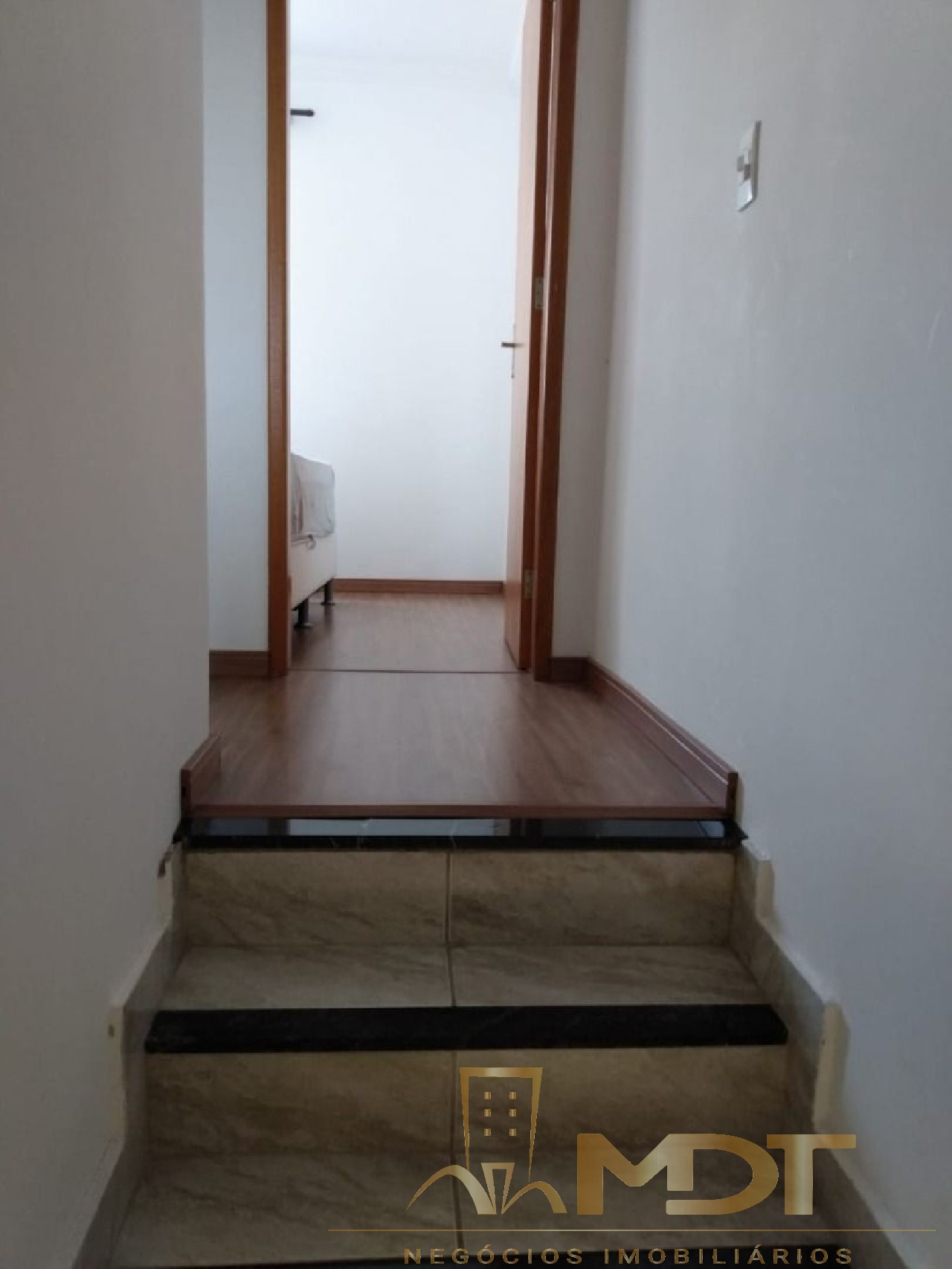 Casa à venda com 2 quartos, 78m² - Foto 16