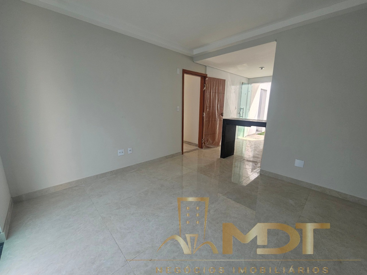 Apartamento à venda com 3 quartos, 130m² - Foto 5