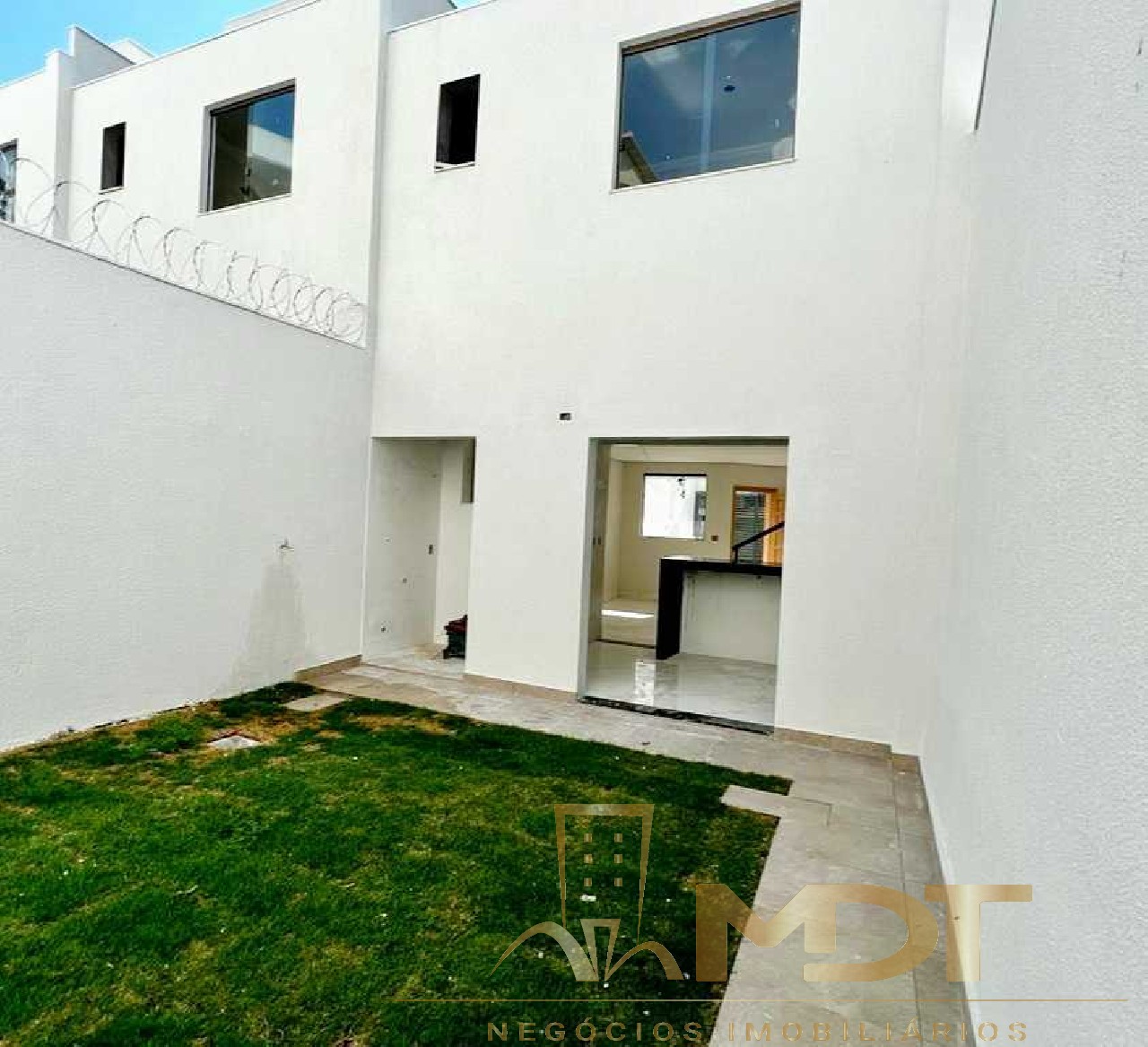 Casa à venda com 3 quartos, 145m² - Foto 16