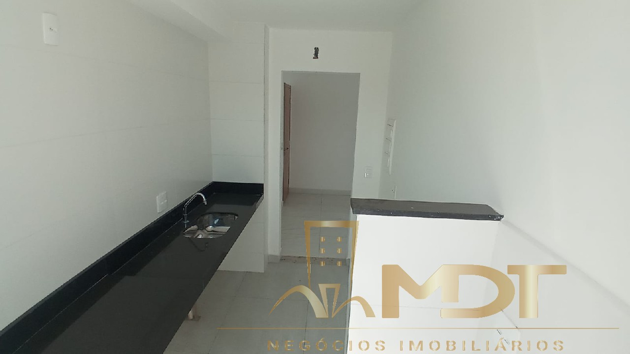 Apartamento à venda com 2 quartos, 100m² - Foto 3