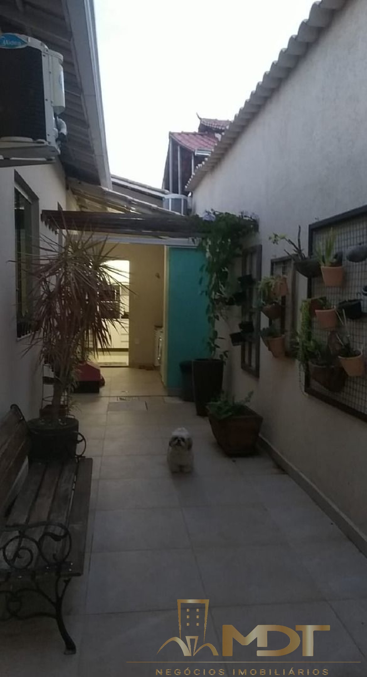 Casa à venda com 3 quartos, 180m² - Foto 12