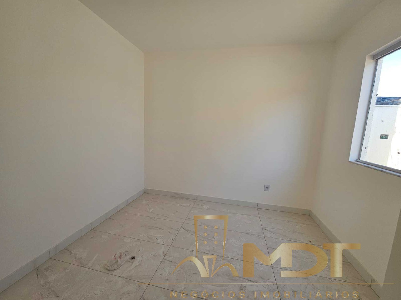 Apartamento à venda com 2 quartos, 80m² - Foto 17