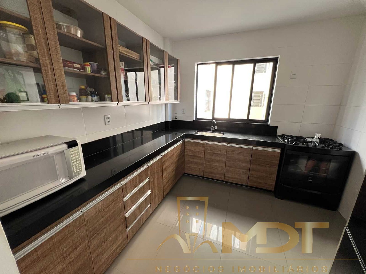 Apartamento à venda com 4 quartos, 110m² - Foto 5