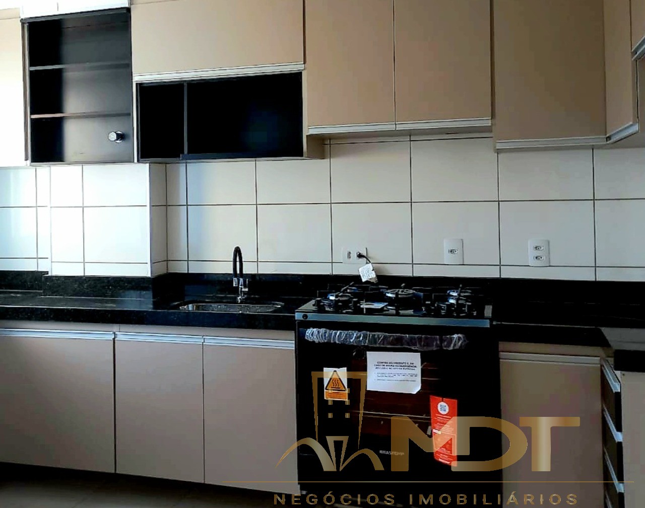 Apartamento à venda com 2 quartos, 63m² - Foto 7