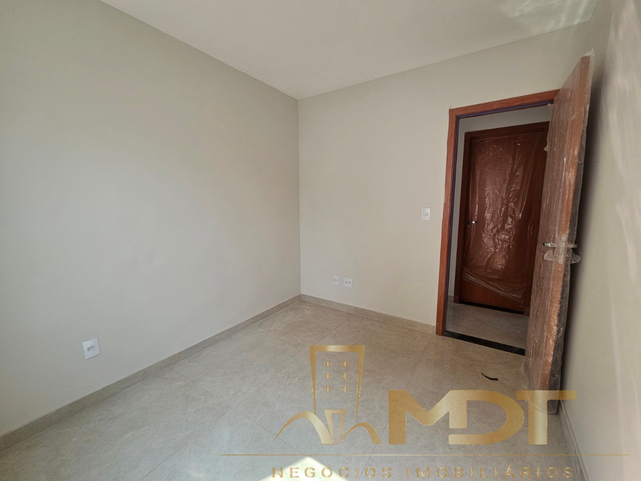 Apartamento à venda com 3 quartos, 64m² - Foto 5