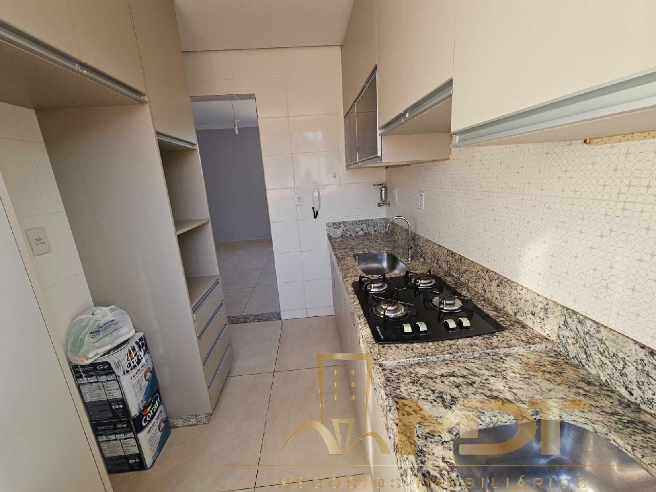 Apartamento à venda com 3 quartos, 65m² - Foto 21