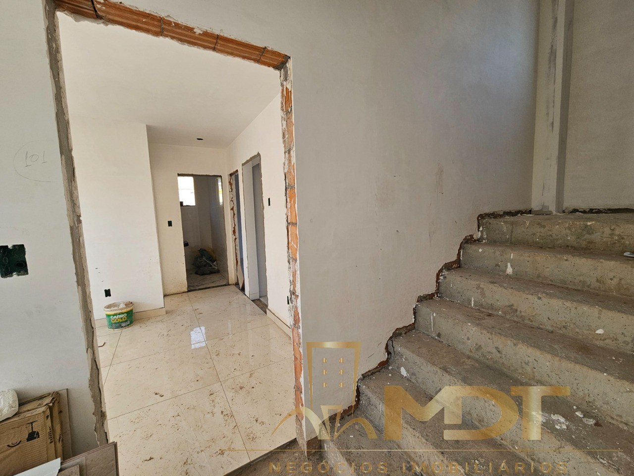 Apartamento à venda com 2 quartos, 85m² - Foto 12