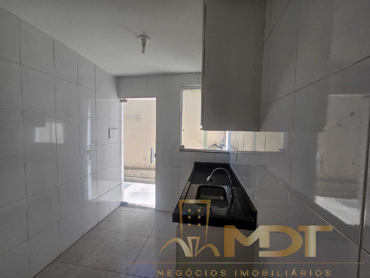 Apartamento à venda com 2 quartos, 65m² - Foto 21