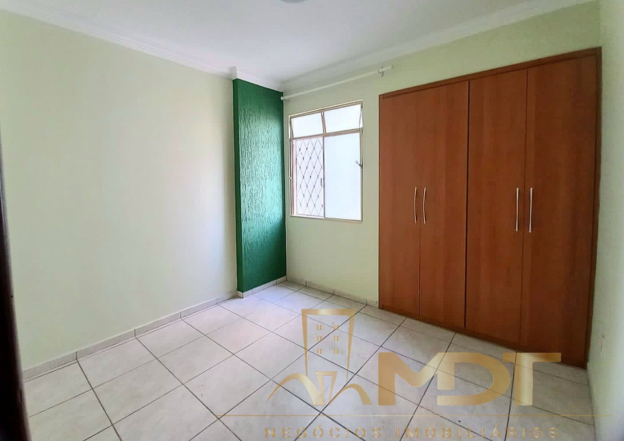 Apartamento à venda com 2 quartos, 66m² - Foto 8