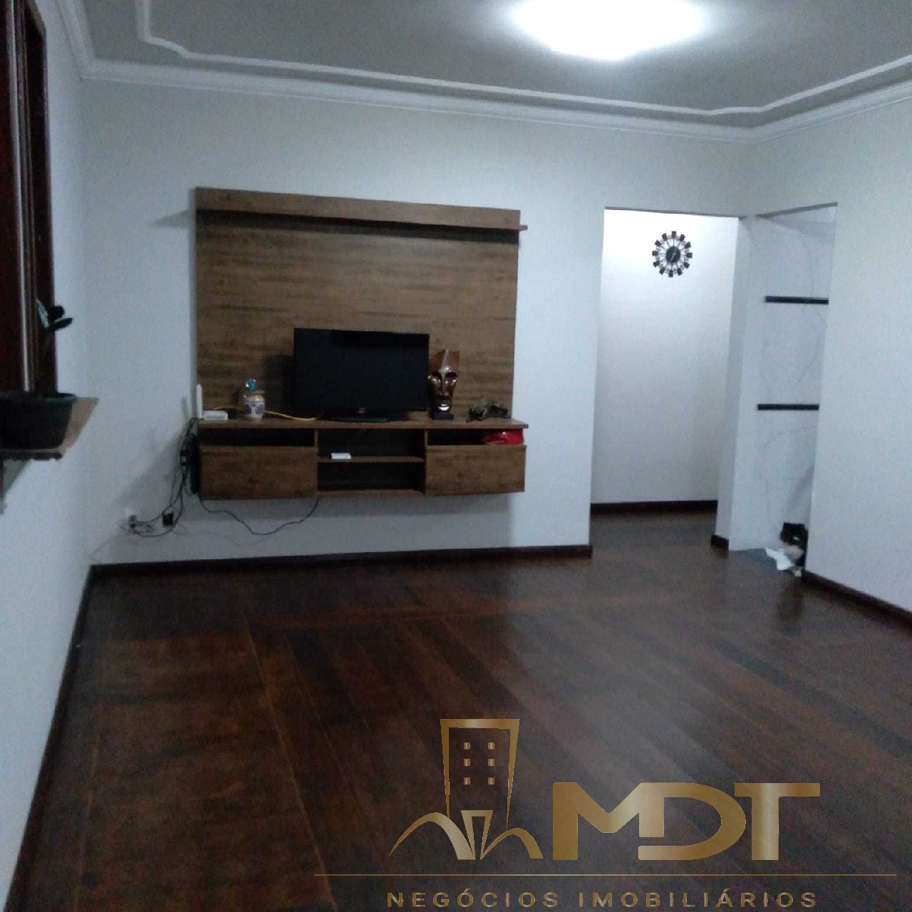 Casa à venda com 2 quartos, 110m² - Foto 10