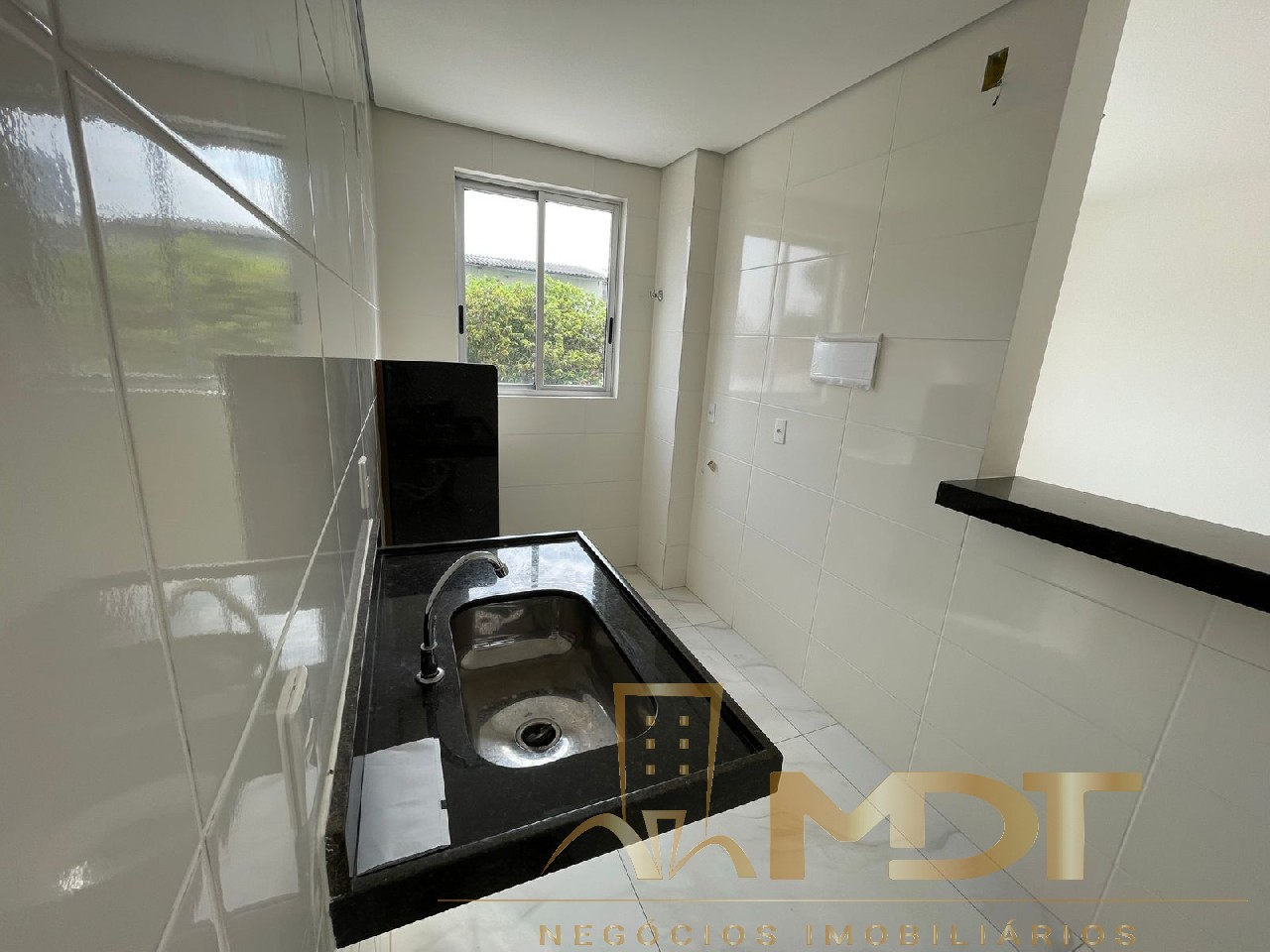 Apartamento à venda com 2 quartos, 56m² - Foto 11