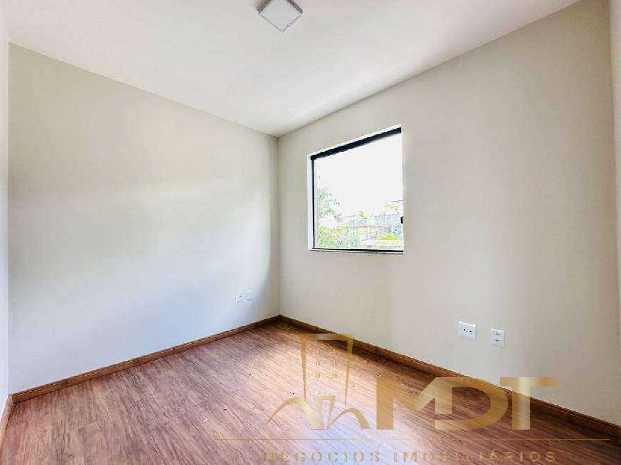 Casa à venda com 3 quartos, 168m² - Foto 19