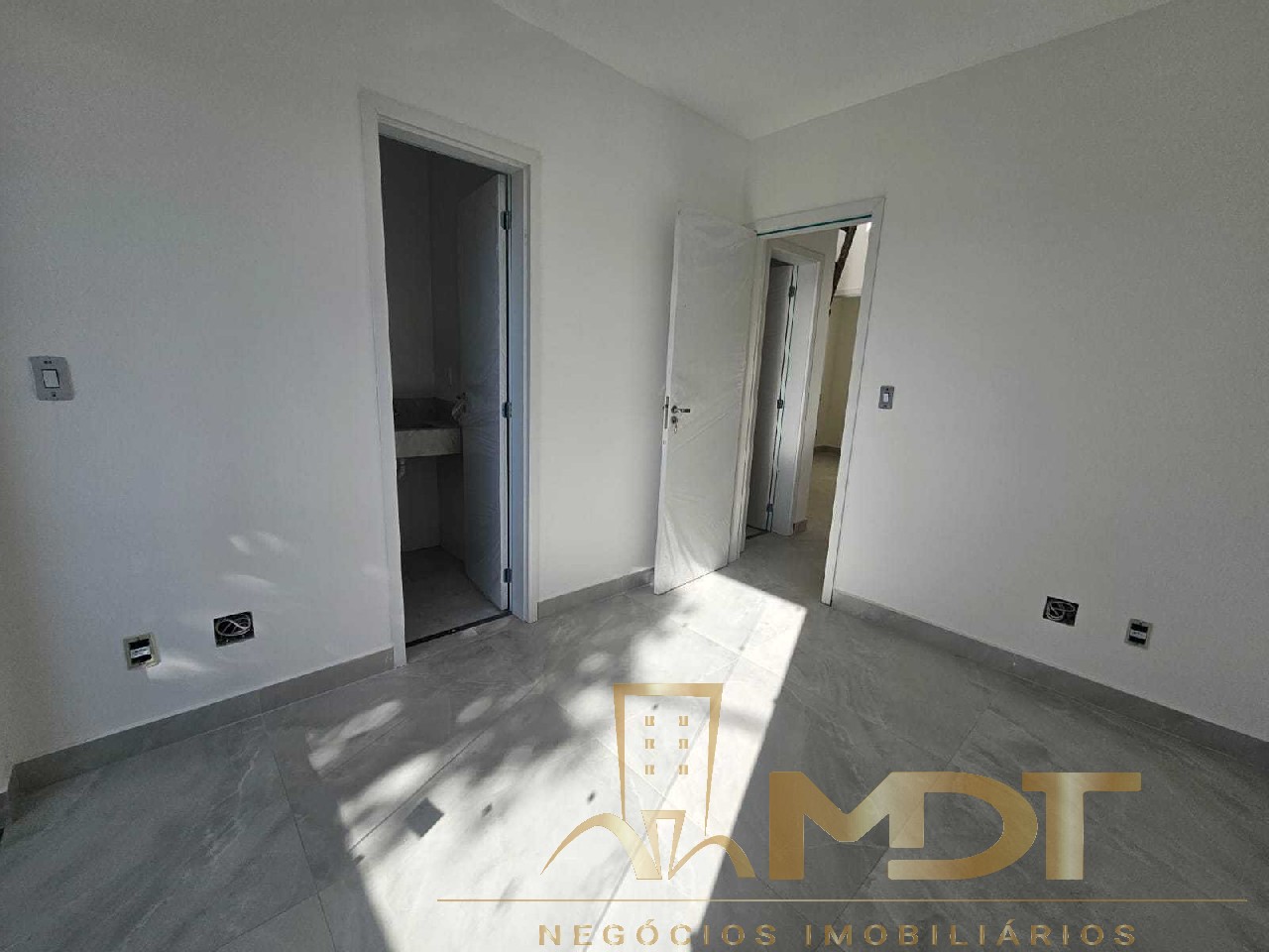 Casa à venda com 3 quartos, 163m² - Foto 16