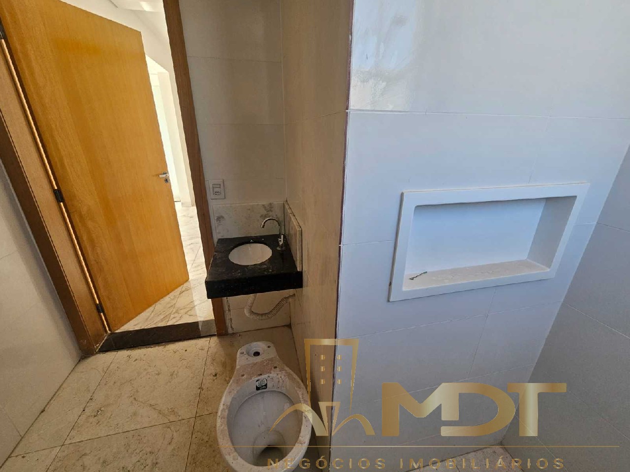 Apartamento à venda com 2 quartos, 80m² - Foto 21