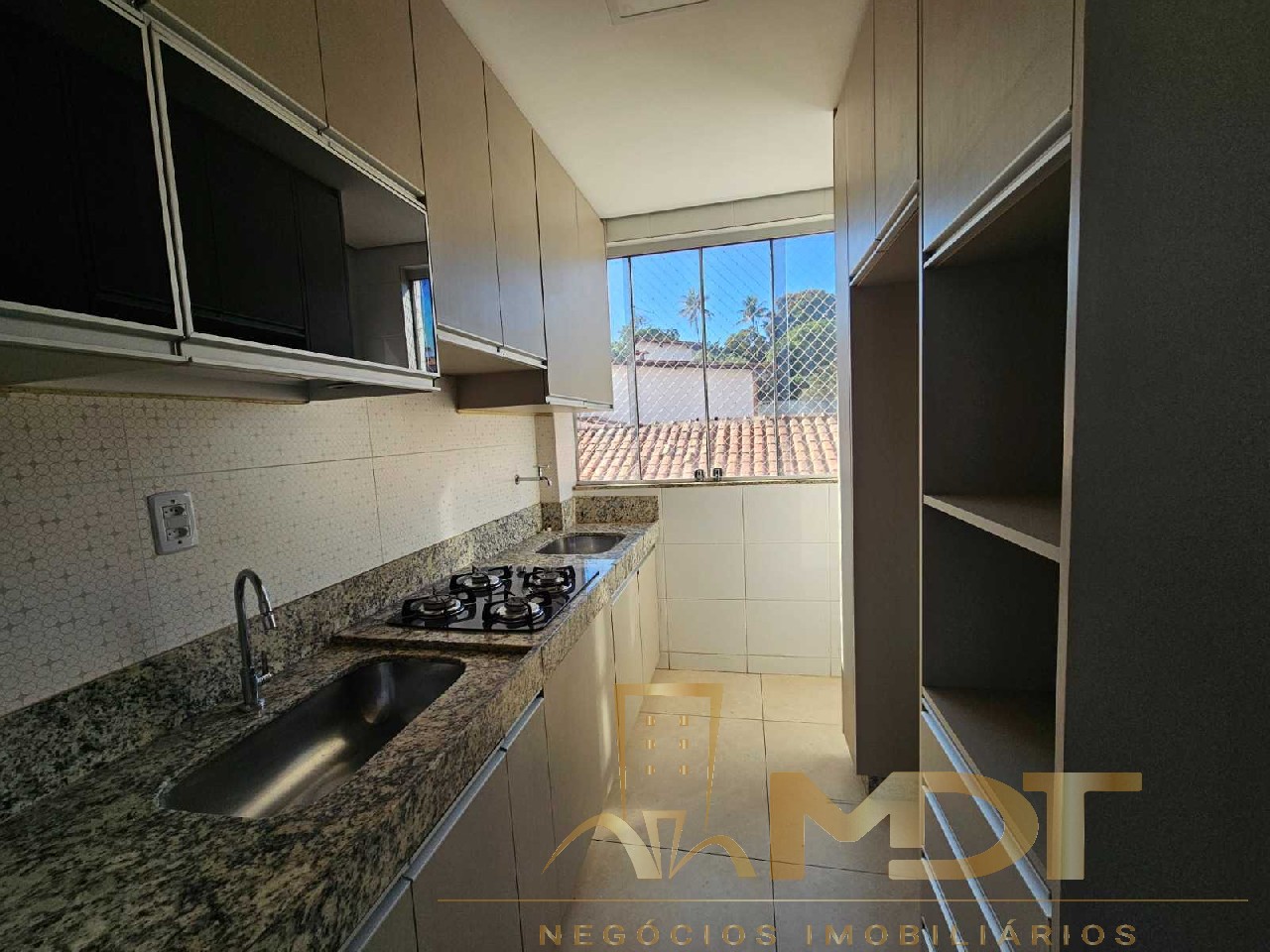 Apartamento à venda com 3 quartos, 65m² - Foto 10