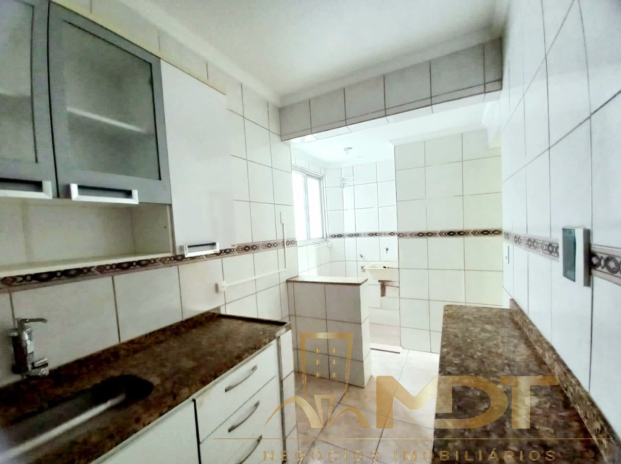 Apartamento à venda com 2 quartos, 66m² - Foto 9