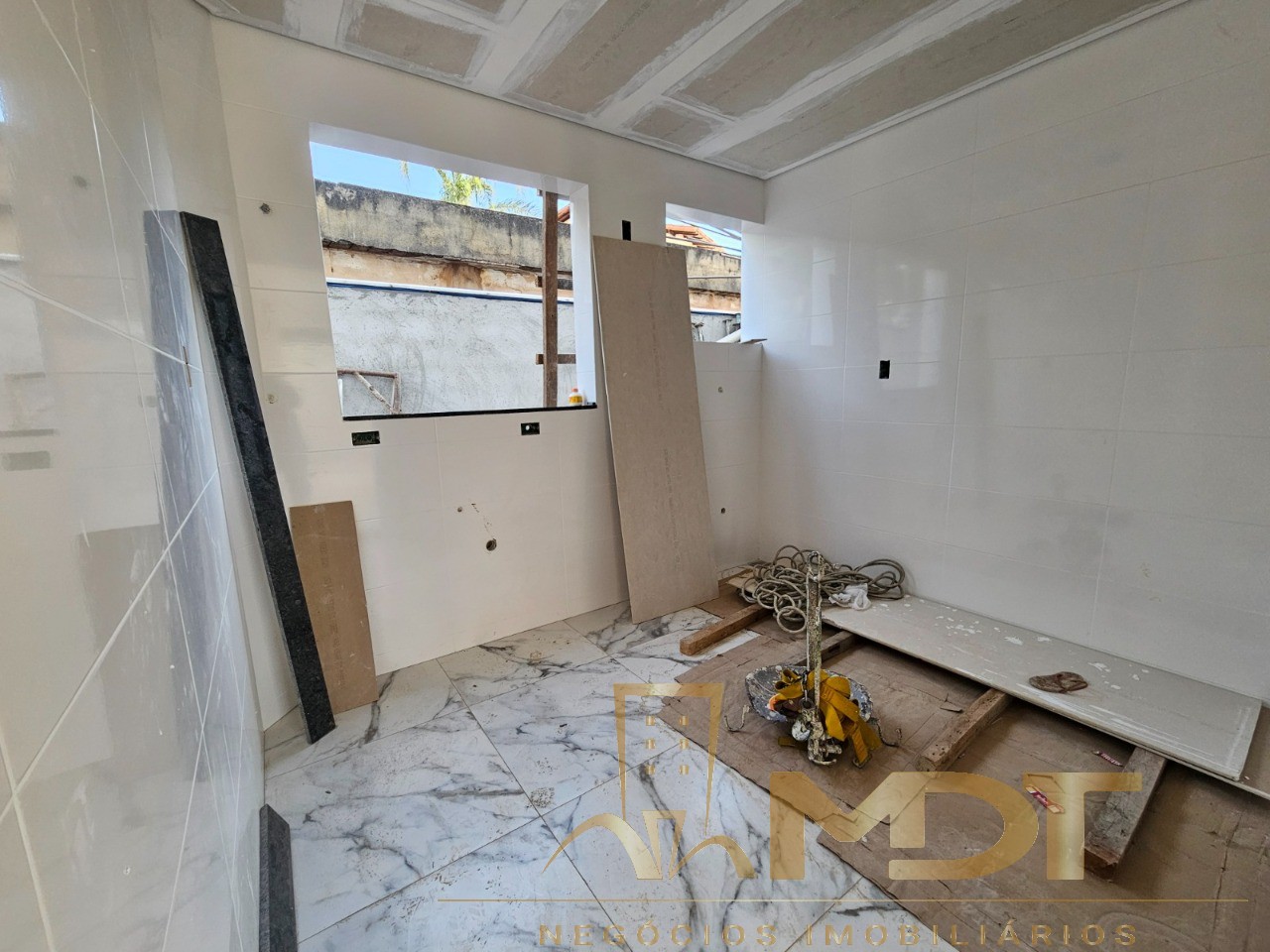 Apartamento à venda com 2 quartos, 85m² - Foto 10