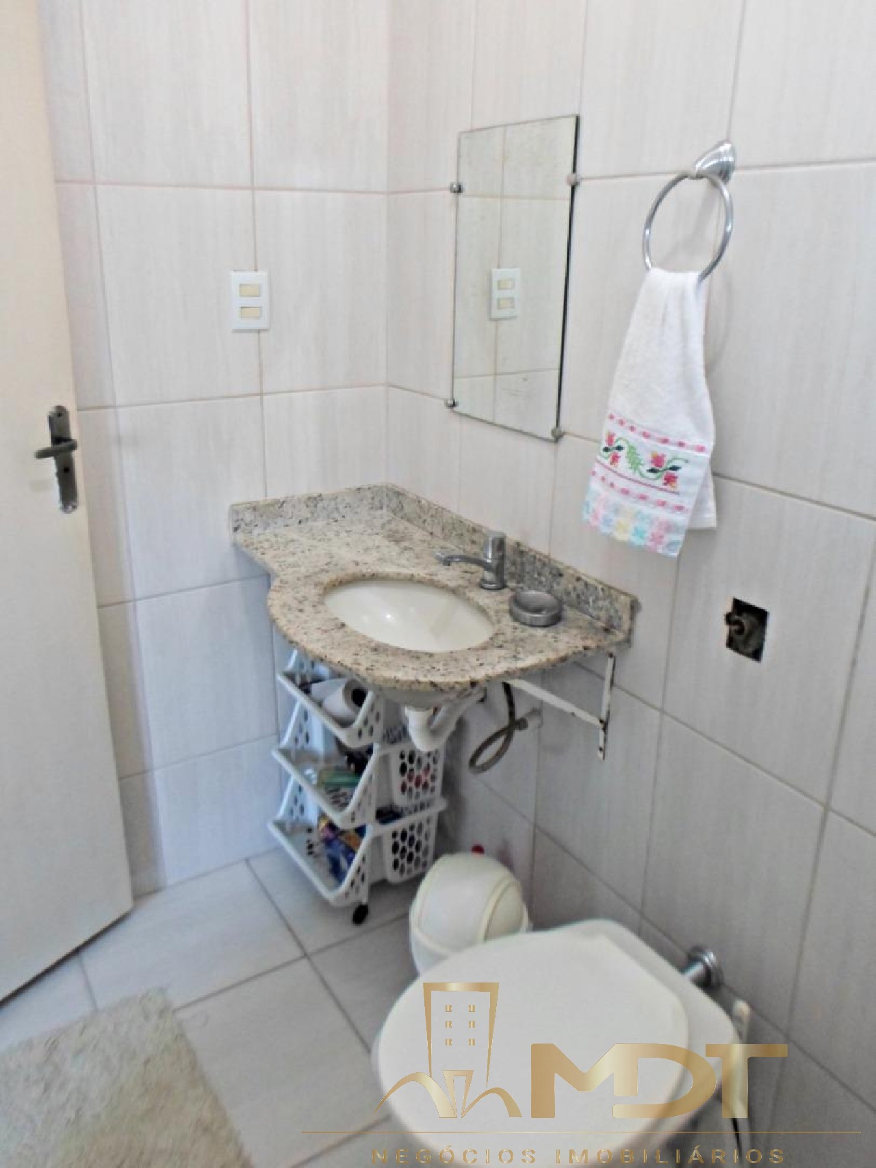 Casa à venda com 3 quartos, 200m² - Foto 20