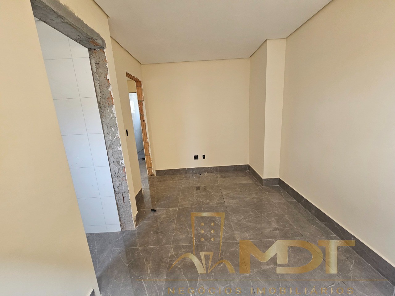 Apartamento à venda com 3 quartos, 86m² - Foto 16