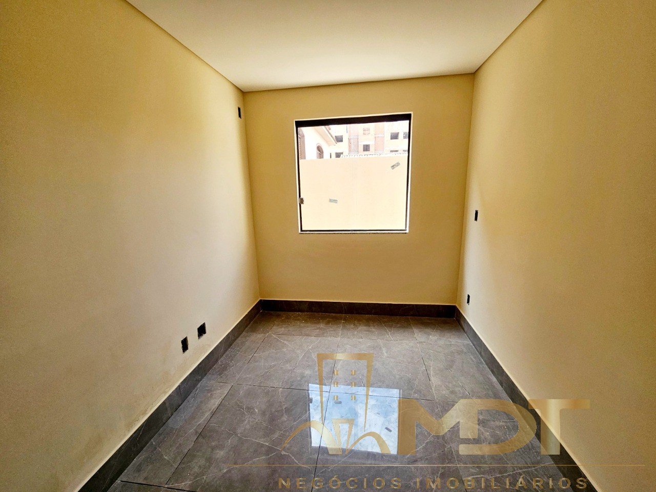 Apartamento à venda com 3 quartos, 86m² - Foto 6