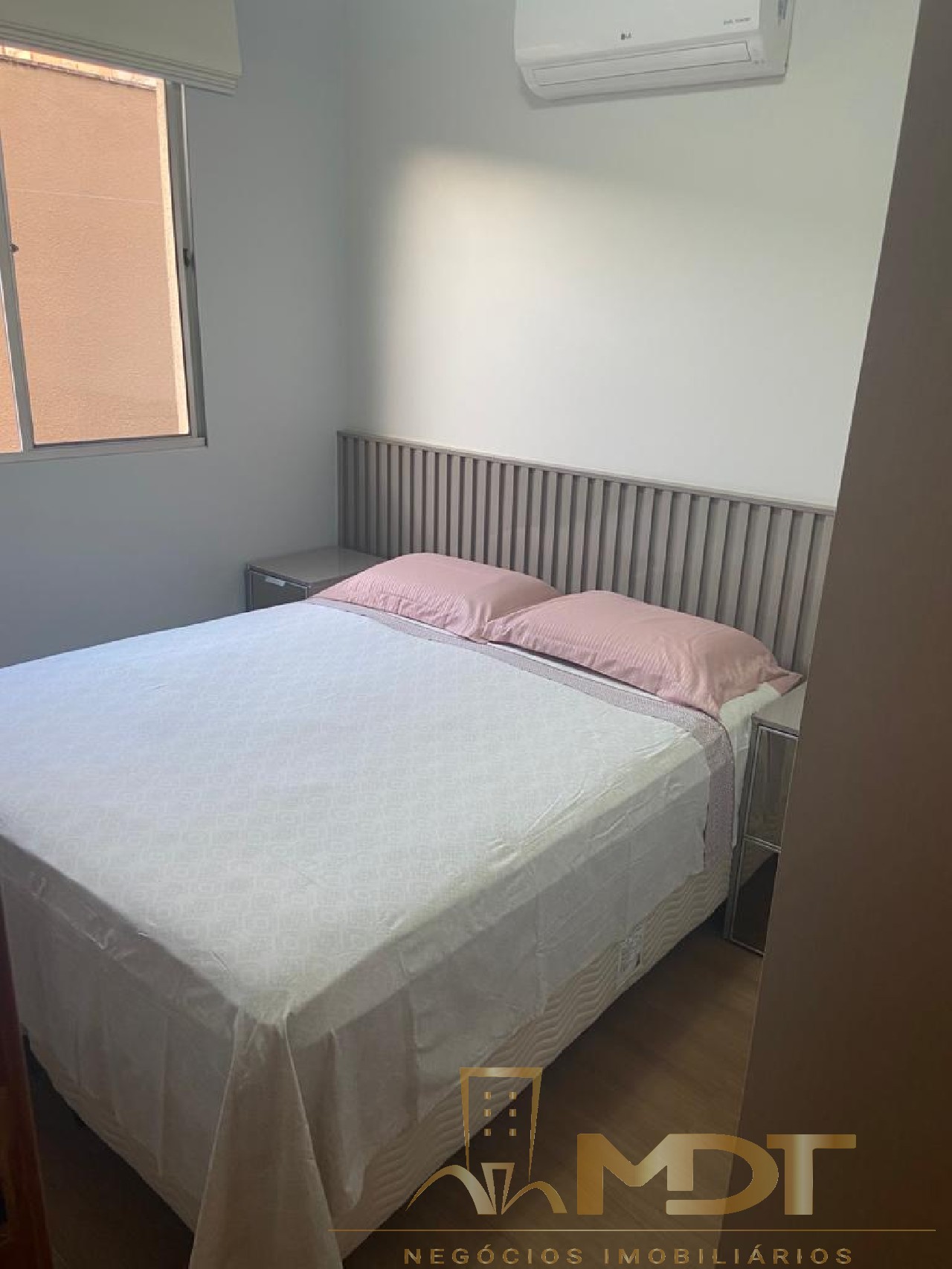 Apartamento à venda com 3 quartos, 126m² - Foto 4